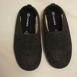 Mahabis slippers